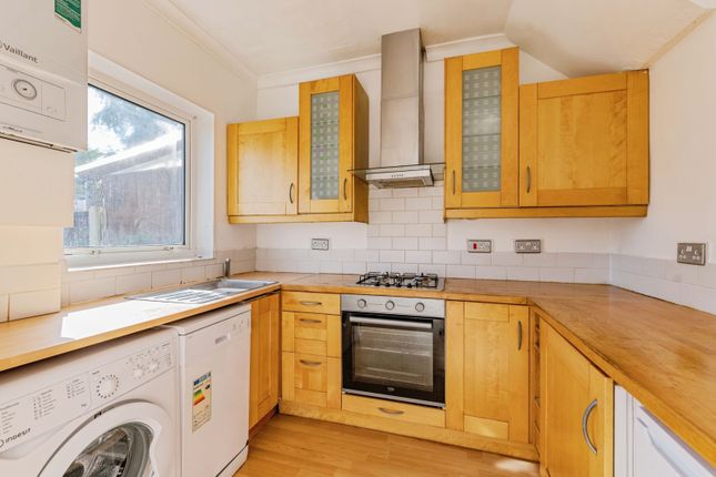 362, Davidson Road, Croydon photo 4