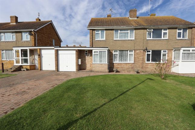 3-bed house on 54, Gosford Way, Polegate, £1,400/mo