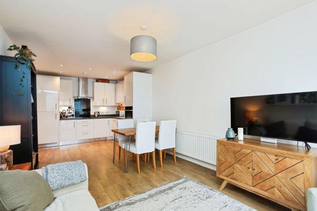 Flat 6, Cornflower Court,, Sovereign Way, Kent photo 4