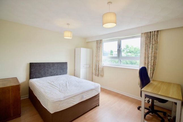 Hollybank Court, 193, LEICESTER photo 2