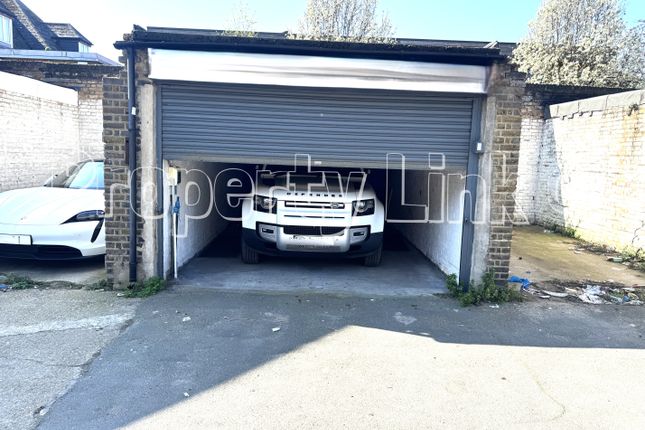 3, Cranbrook Rd, Ilford photo 2