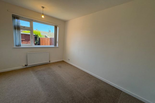 1, Minster Close, Hull photo 5