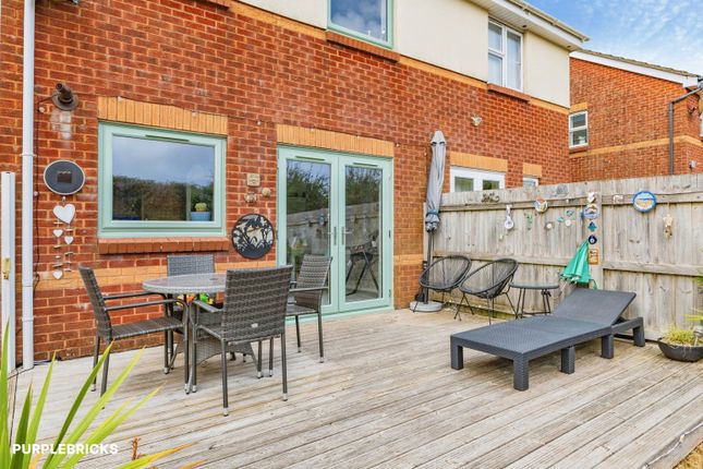 20, Whitebeam Close, Paignton photo 3