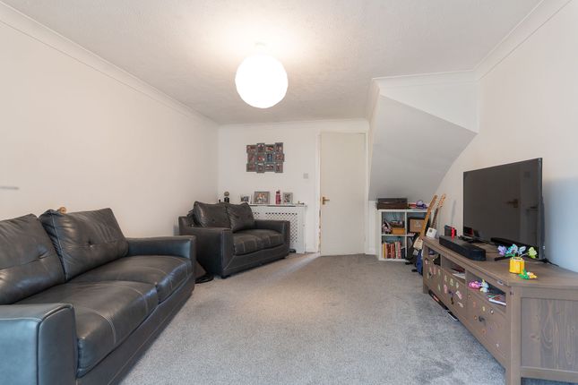 45 Rockfield Grove, Caldicot photo 3