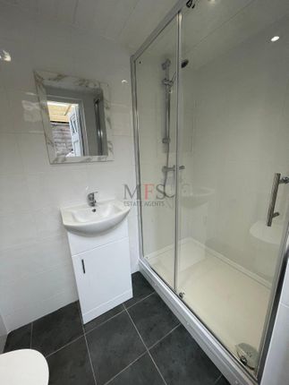 13, Salisbury Road, Southall photo 5