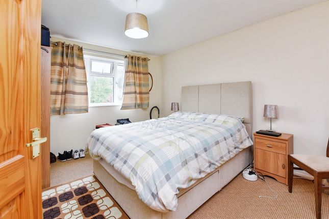 Flat for sale in Dallimore Mead, Nunney, Frome