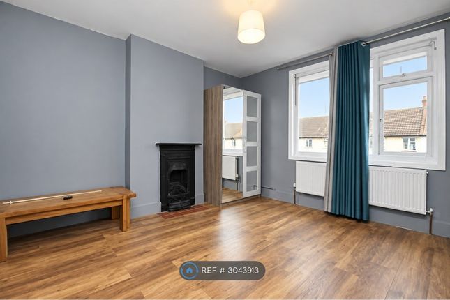 Hazel Road, Erith photo 5