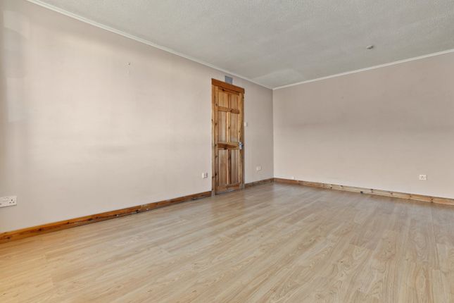 Walker Drive, Johnstone photo 4