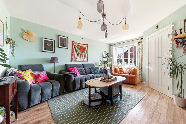 3, Wharfe Meadow Avenue, Otley photo 4