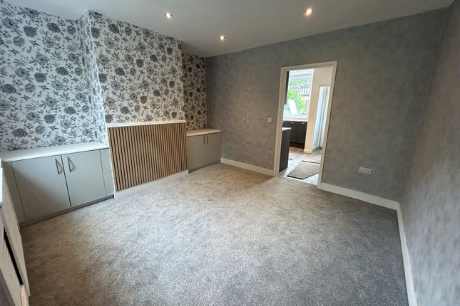 263, NOTTINGHAM photo 4