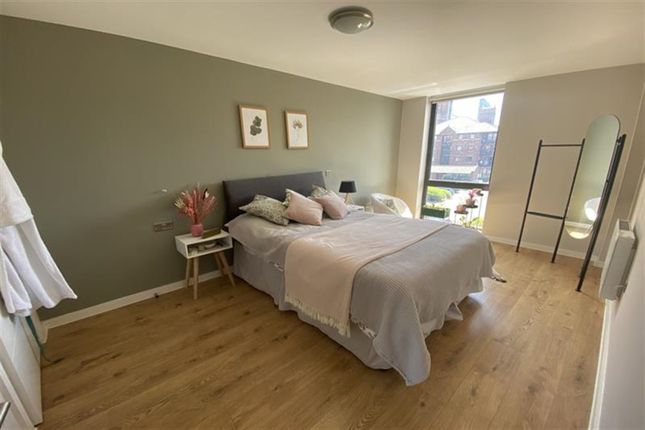 Thumbnail Flat for sale in Quay Central, 9 Jesse Hartley Way, Liverpool