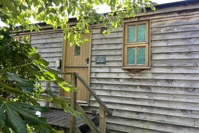 Thumbnail Lodge to rent in Orchard Plot, Highlands Lane