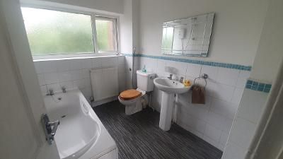 Town house for sale in Roundhey Rd, Heald Green