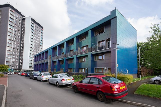 Thumbnail Flat for sale in Erneley Close, Manchester