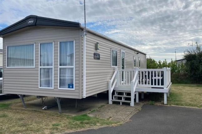 3-bed caravan on Away Resorts - Mersea Island, Fen Lane, Colchester, £39,995