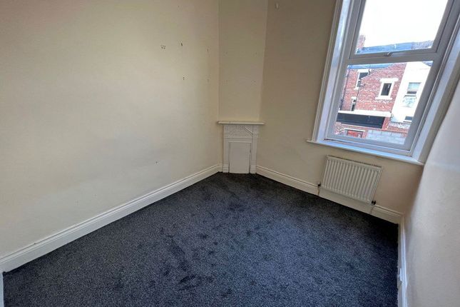16, Sandringham Road, Newcastle upon Tyne photo 3