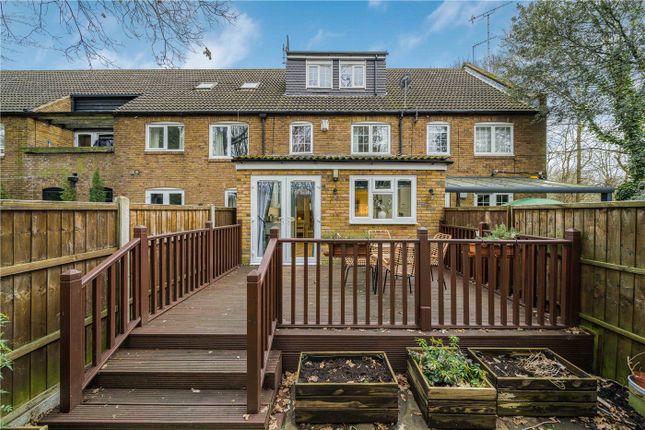 12, Russia Dock Road, London photo 2