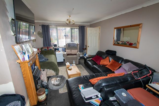 3, Rossett Avenue, Blackpool photo 3