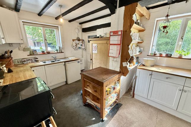 3, Manor Close, Didcot photo 3