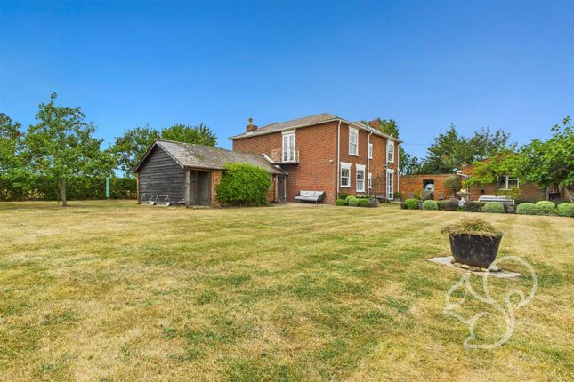 26, Dawes Lane, West Mersea photo 3