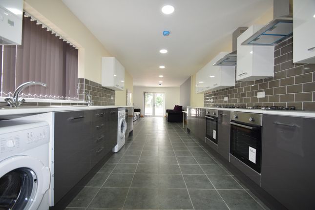 Thumbnail Terraced house to rent in Woodville Road, Cathays