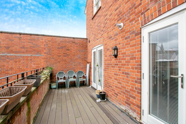Flat for sale in Wick Lane, Christchurch