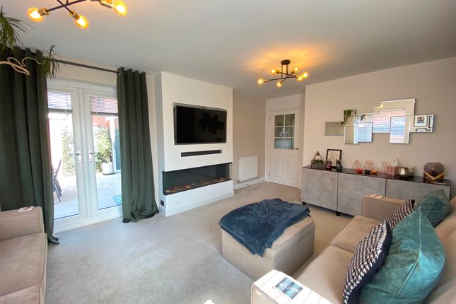 5 Robert Lewis Avenue, Crewe photo 2