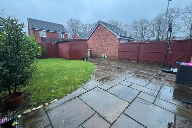 Detached house to rent in Bloomsbury Crescent, Bolton