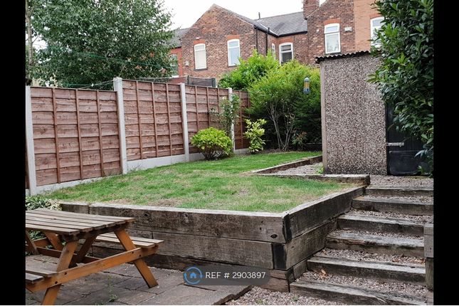 Millfield Drive, Boothstown, Worsley, Manchester photo 2