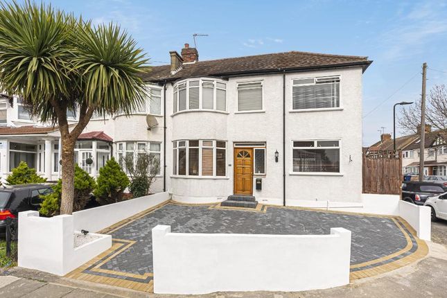 End terrace house for sale in Westbury Avenue, Southall, Middlesex