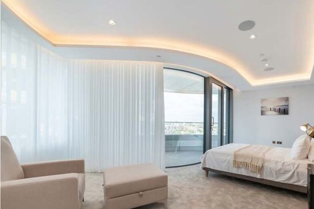 C75 Corniche, 24 Albert Embankment, London photo 3