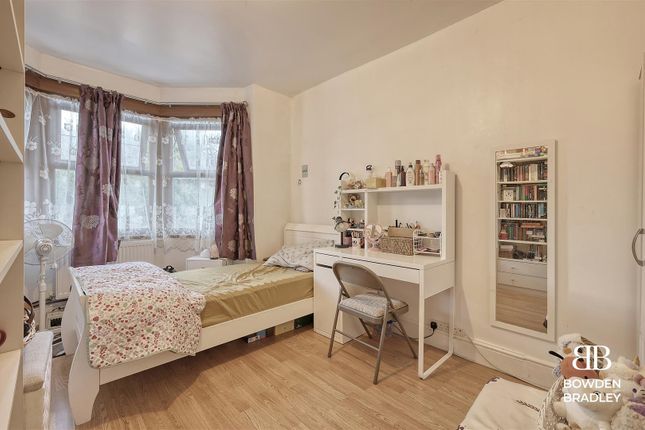 Terraced house for sale in Chingford Road, London