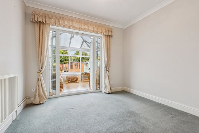 54, Balmoral Road, Hitchin photo 4