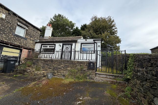1-bed bungalow on Ramsden Street, Halifax, £120,000