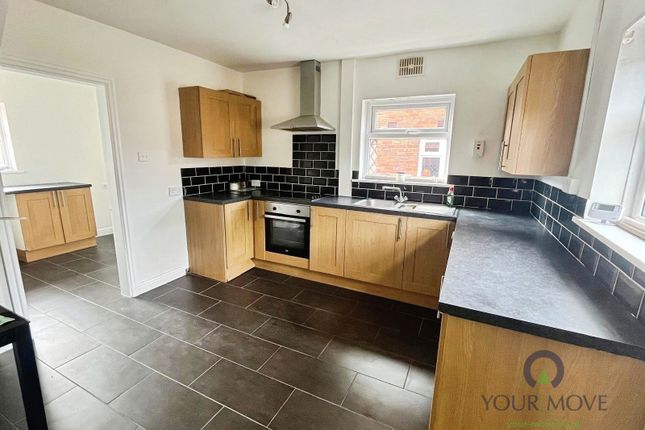 81, MacDonald Crescent, Staffordshire photo 4