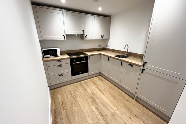 13, Ringwood photo 5