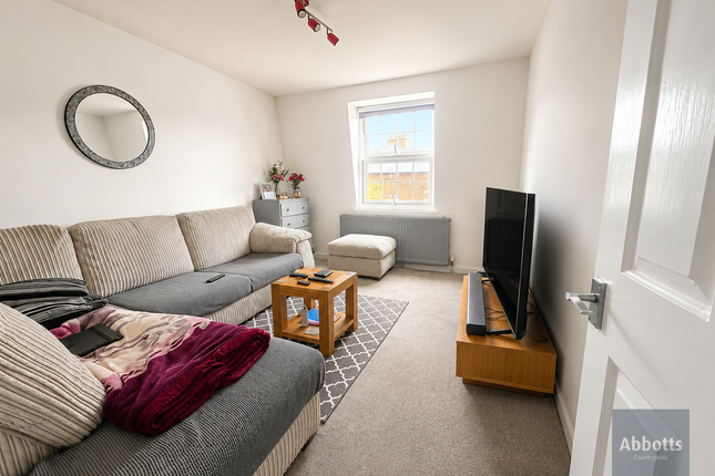 Flat 4, Southend-on-Sea photo 2