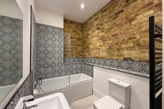 Apartment 3 74, Shorncliffe Road, Folkestone photo 5