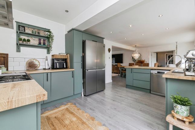 14, Worsley Close, Stockton-on-Tees photo 4