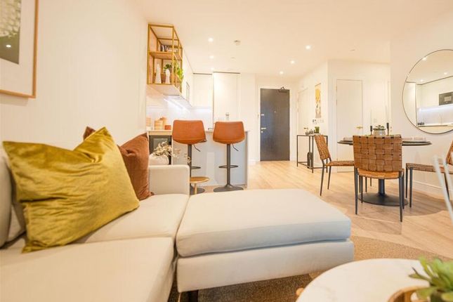 Waterview House, Wembley, HA0, London photo 3
