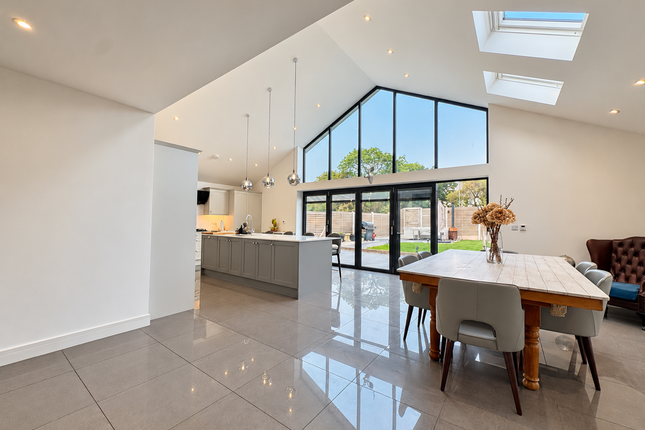 1, Kiln Close, Leicester photo 4