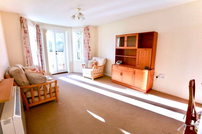 4 Fairland Court, Wymondham photo 2