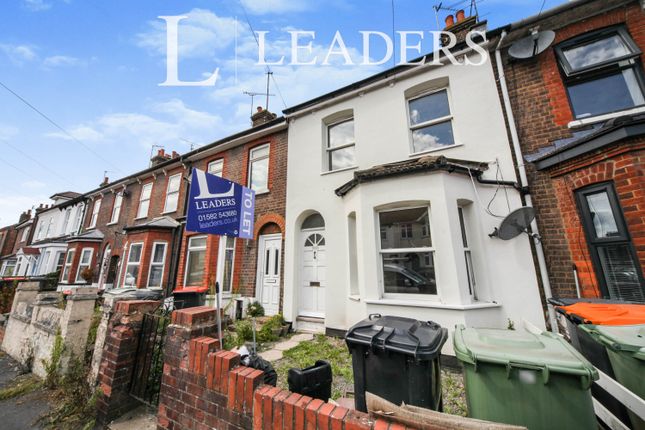 Thumbnail Semi-detached house to rent in Union Street, Dunstable