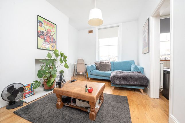63c, Amyand Park Road, Twickenham photo 2