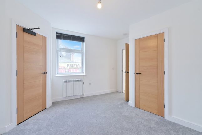 Flat 1, 210A, West Street, Bristol photo 4