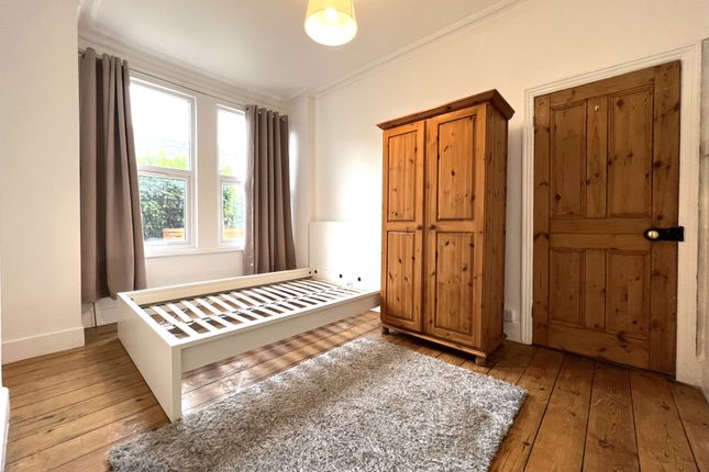 Thumbnail Flat to rent in Adelaide Grove, London