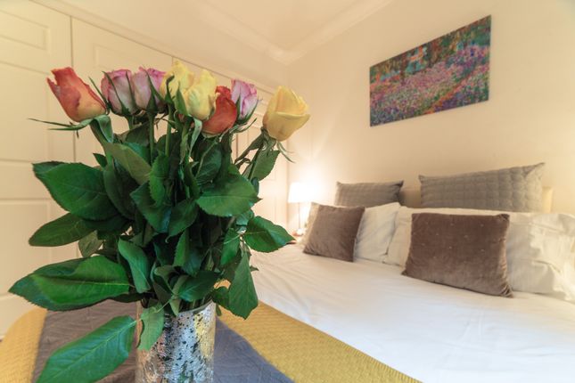 116, Cromwell Road, London photo 4