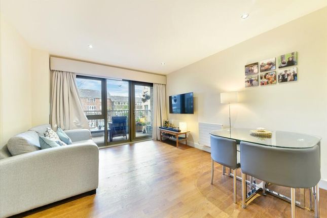 Thumbnail Property to rent in Lawn Road, Belsize Park