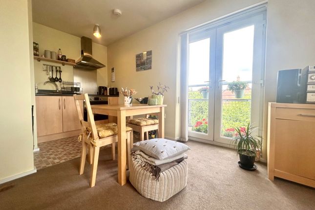 154, Attingham Drive, Dudley photo 3