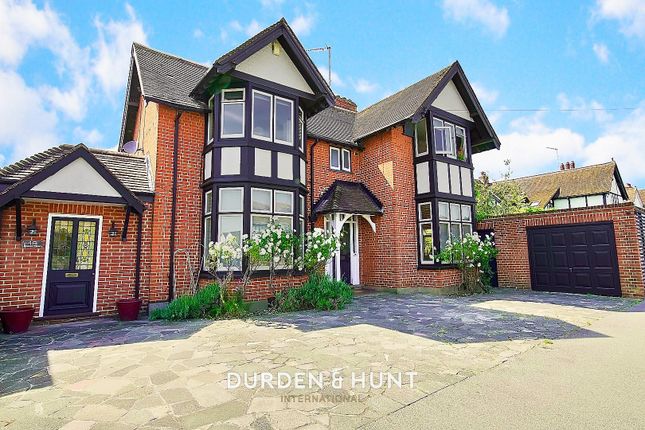 Thumbnail Detached house for sale in Station Road, Loughton
